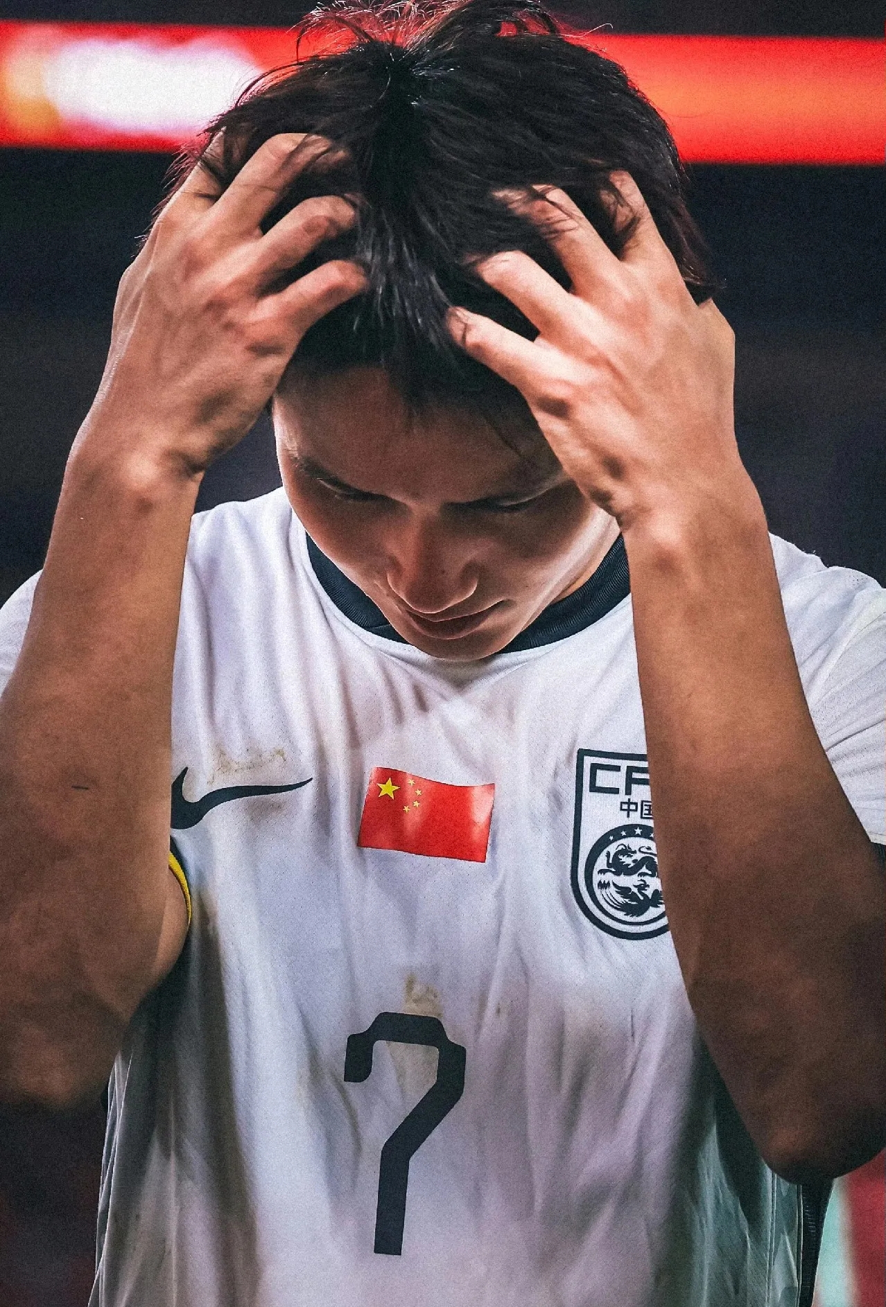 包含爱沙尼亚国脚奋力拼搏，最终失败的词条